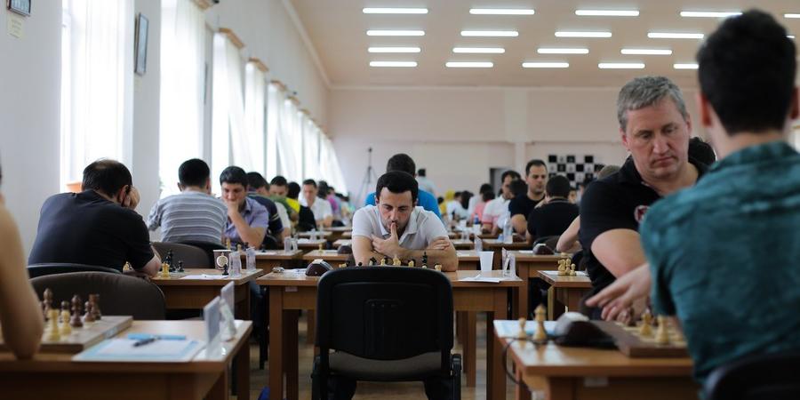 ​Yerevan Open; the Group of Leaders Shows Up